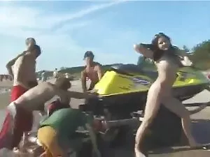 Rousse potelée amate ...